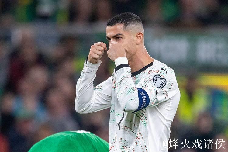 C罗不会缺席世界杯首战!FIFA官方:C罗禁赛3场 但2场是缓期执行 C罗不会缺席世界杯首战!FIFA官方:C罗禁赛3场 但2场是缓期执行